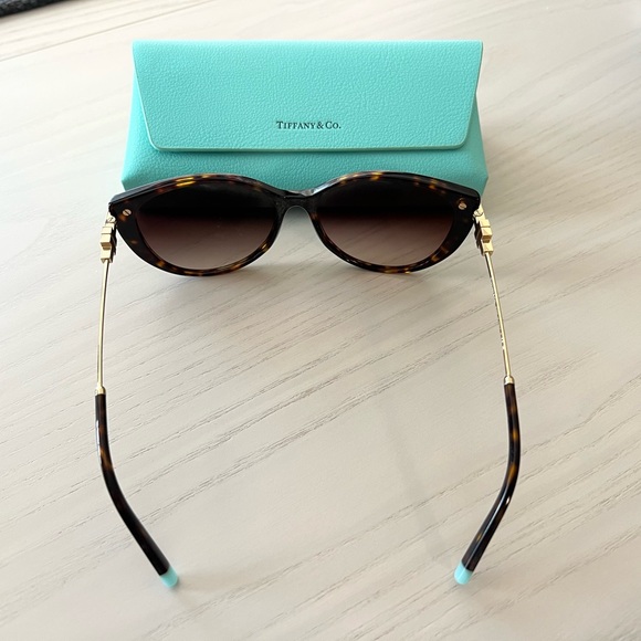 Tiffany sunglasses - Picture 6 of 6